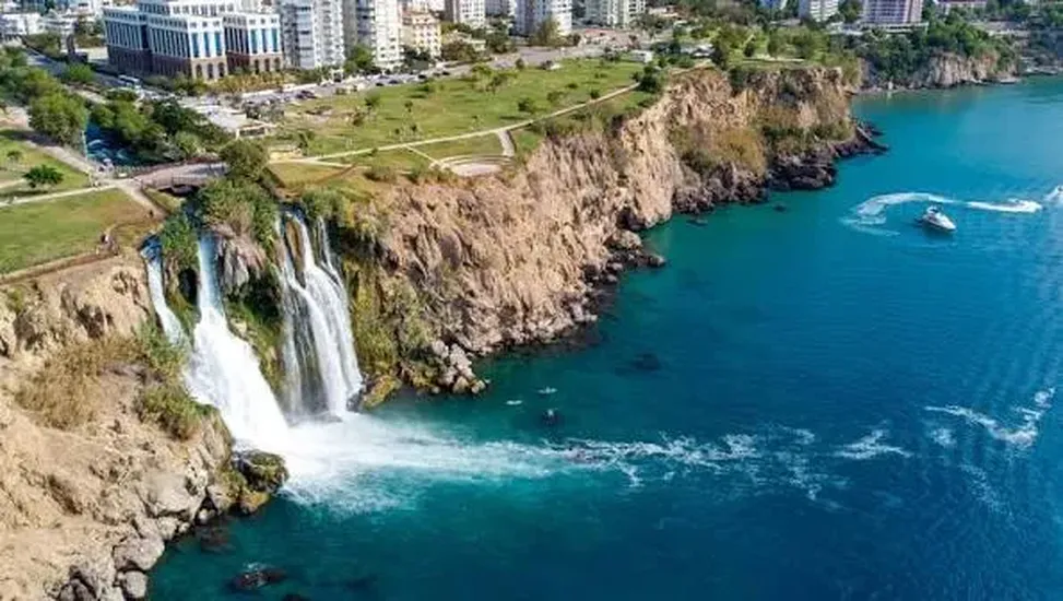 Antalya Airport (AYT) to Lara VIP Transfer